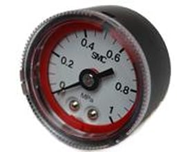 SMC manometer med 42,5 mm diameter, viser tryk op til 1,0 MPa på hvid urskive med rød kant og sort hus.
