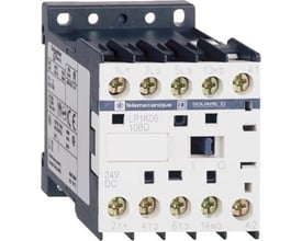 Tættere visning af Schneider Electric TeSys K kontaktor, model LP1K09, viser 12V DC spole og mærkat med tekniske specifikationer.