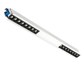 SG Armaturen Lineal Recessed Cubic 840 armatur i hvid aluminium med sorte lysenheder på hvid baggrund.