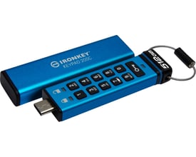 Kingston IronKey Keypad 200C 512GB USB-C drev med numerisk tastatur, FIPS 140-3 Level 3 og AES-256 kryptering i blå farve.