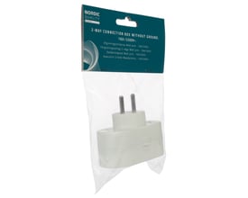 Nordic Quality 2-vejs stik i hvid emballage, der viser produktet og dets specifikationer på dansk.