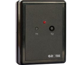 Grothe Mistral 800 Mobile, sort og hvid trådløs dørklokke med bælteclips og tydeligt Grothe logo.