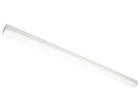 SG Armaturen Hurdal 1500 LED lysstofrør i hvid stål med integreret sensor og 3000K farvetemperatur.