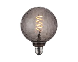 Halo Design COLORS Geo Smoke LED lyskilde med en diameter på 125mm og et unikt, tekstureret røgfarvet glas samt synlig spiral glødetråd.