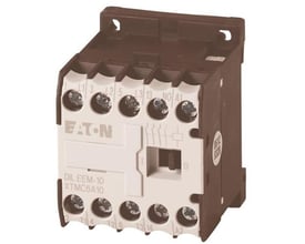 Eaton DILEEM-10 minikontaktor med 3kW effekt og understøttelse af 230V/50Hz og 240V/60Hz, vist på hvid baggrund.