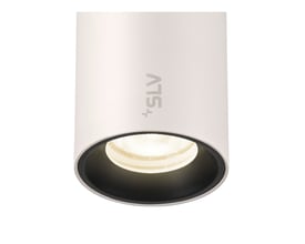 Tæt på en hvid NUMINOS XS spot fra SLV, viser den lyskilde, sorte inderside og SLV logo.