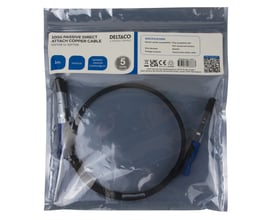 Deltaco 100G QSFP28 passivt DAC-kabel på 1 meter i sort emballage med specifikationer og logo.