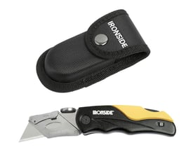 Ironside foldekniv med sort og gult to-komponentgreb og 60 mm klinge, vist udfoldet sammen med sort tekstilhylster.