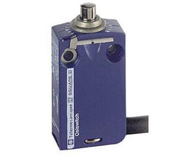 Nærbillede af Schneider Electric endestop XCMD2110L1, viser den metalliske aktuator og den blå krop med mærkning.