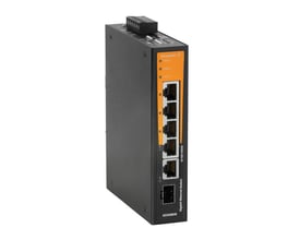 Weidmüller IE-SW-BL05T-4GT-1GS industriel switch med fire RJ45-porte og én fiberport, set skråt forfra.