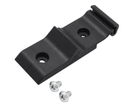 Teltonika DIN mount i sort plast til RUT 200/900 serien, med to skruer placeret under monteringen.