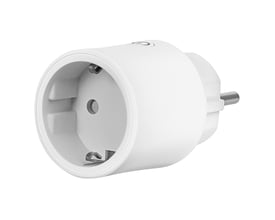 Hvid Ledvance SMART+ WiFi-stikprop med energimåler og 10 A, set skråt forfra med stikkontakten synlig.