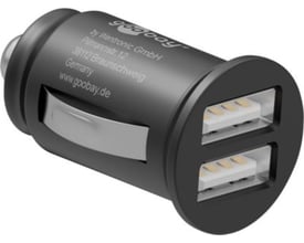Goobay dobbelt USB billader i sort metal med 4,8A ladestyrke, viser to USB-porte og mærket med producentens information.