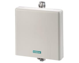 Siemens Scalance IWLAN antenne ANT 792-8DN, en hvid retningsbestemt antenne med 14 dBi for 2.4 GHz Wi-Fi.