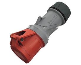 Mennekes PowerTOP Xtra R CEE-stik på skrå med rød og grå krop, 32 A, 4-polet, 440 V og IP54.