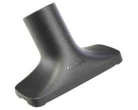 Vinklet billede af Nilfisk møbelmundstykke i sort plast, der viser mundstykkets form og detaljer med Ø32 mm tilslutning.