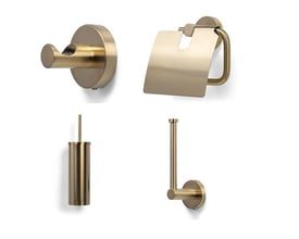 Komplet toiletsæt i børstet guld, der viser en toiletrulleholder, toiletbørste med holder, håndklædekrog og reservepapirholder.