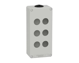 Schneider Electric trykknapkasse i metal, lysegrå, med seks Ø22 mm huller og et sort topstykke, på hvid baggrund.