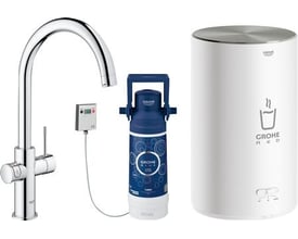 GROHE Red II Duo køkkenarmatur i krom med C-tud, filter og hvid L-kedel til kogende vand.
