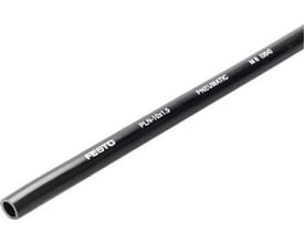 Festo trykluftslange PLN 10X1,5 i sort plast med hvid tekst, der angiver 'FESTO', 'PLN-10X1,5', 'PNEUMATIC' og 'M II (004)'.