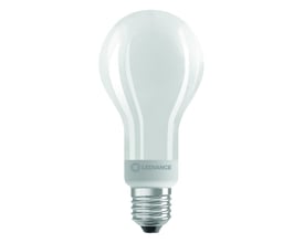Detaljeret billede af en Ledvance LED standard pære med E27 sokkel og mat overflade.