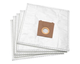 Stak med fem Nordic Quality støvsugerposer MSI 2204 stablet oven på hinanden med monteringsåbningen synlig.