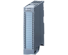 Siemens S7-1500 digitalt input-modul DI 16X24VDC SRC BA med 16 kanaler og markeringer fra 0-7 på en hvid baggrund.