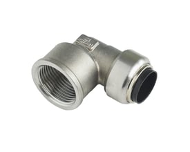 Roth 18mm indstiksfittings vinkel i rustfri stål, viser 90 graders bøjning og 3/4" muffe detaljer.