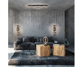 EGLO Boyal loftlampe med rustik træbaggrund og sort metal, monteret over en grå sofa i en moderne stue.