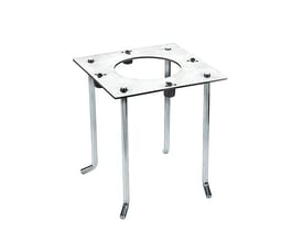 Fagernes pullert nedgravningsfæste fra SG Armaturen i galvaniseret stål med fire ben og monteringsplade.