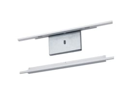 Detaljebillede af Ifö Option lysarmatur LED 60, der viser den integrerede lysliste og den praktiske koblingsmekanisme for nem tilslutning.