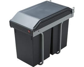 Hailo bundmonteret affaldssystem med to 15 liters grå plastspande og sølvfarvet udtræksstel.