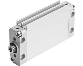 Festo solenoidventil CPE18-M3H-3OL-1/4 i aluminium, vist fra siden med tydelige monteringshuller og spor på toppen.