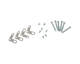 Ansell Lighting Pace Suspension Kit indeholdende L-formede metalbeslag og forskellige typer skruer på en hvid baggrund.