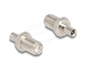 DeLock-adapter med SMA-jack og TS9-stik i sølvfarvet udførelse, vist fra to vinkler med begge tilslutninger synlige.