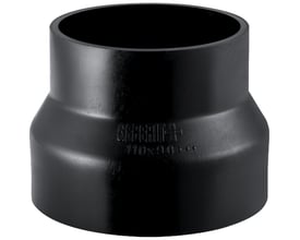 Geberit centrisk reduktion 63 x 50 mm i sort PEH materiale, med synligt mærke og dimensioner trykt på siden.