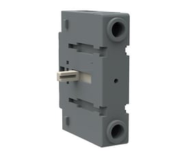 ABB fjerde pol til OT16-40FT3, 13mm bred, monteret på venstre side med udskudt kontakt.