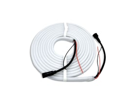 LEDlife 16W/m RGB+WW Neon flex strip i 5 meter rulle med hvidt hus og sort tilslutningskabel.