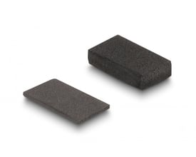 To sorte kølepuder til DeLock M.2 2280 Key B+M SATA-konverter, isoleret på hvid baggrund.