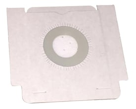 Enkelt hvid fleece støvsugerpose til Baier BSS608 set forfra med cirkulær åbning og perforeret kant.