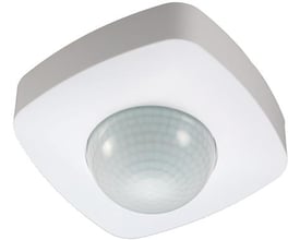 Hvid bevægelsessensor ELP 46B med 16 meters rækkevidde og IP64, set skråt forfra med kuppelformet sensorlinse.