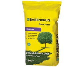 Barenbrug Shadow græsfrø 5 kg pose, designet til skyggefulde områder for en tæt og slidstærk plæne.