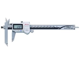 Digital skydelære fra Mitutoyo med IP67-klassificering, 0-150 mm, viser et digitalt display med 12.89 mm aflæsning.