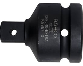 Bahco kraftovergang K8964 G i sort, specialhærdet højtlegeret stål, med en 1 1/2" til 1" firkantet konvertering.