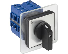 Kraus & Naimer vendeomskifter/fasevender med 50A, 4-huls frontmontering og 64x64mm skilt med 1-0-2 markeringer og drejehåndtag.