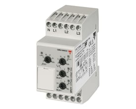 Carlo Gavazzi faseovervågningsrelæ til trefaset system med to relæudgange, drejeknapper og klemmer øverst og nederst.