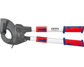 Knipex kabelsaks med skraldeprincip og teleskopskaft i fuld længde med røde og blå håndtag på hvid baggrund.