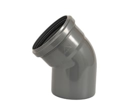 Nicoll Friaphon Ø110 mm x 45° bøjning i grå plast, vist isoleret på hvid baggrund med synlig gummipakning.