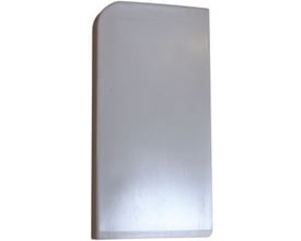 Gabotherm endestykke i lysegrå, der bruges til at afslutte frontpanelet på en radiator.