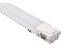 NVC Lighting Armatur Toronto CCT, et 1500 mm langt hvidt LED-armatur med IP65, fremstillet af polycarbonat.